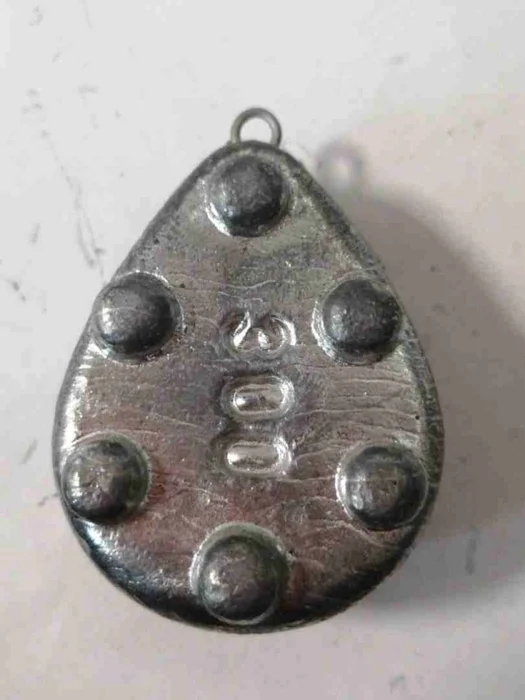 Груз Шипован.с ушком 90гр